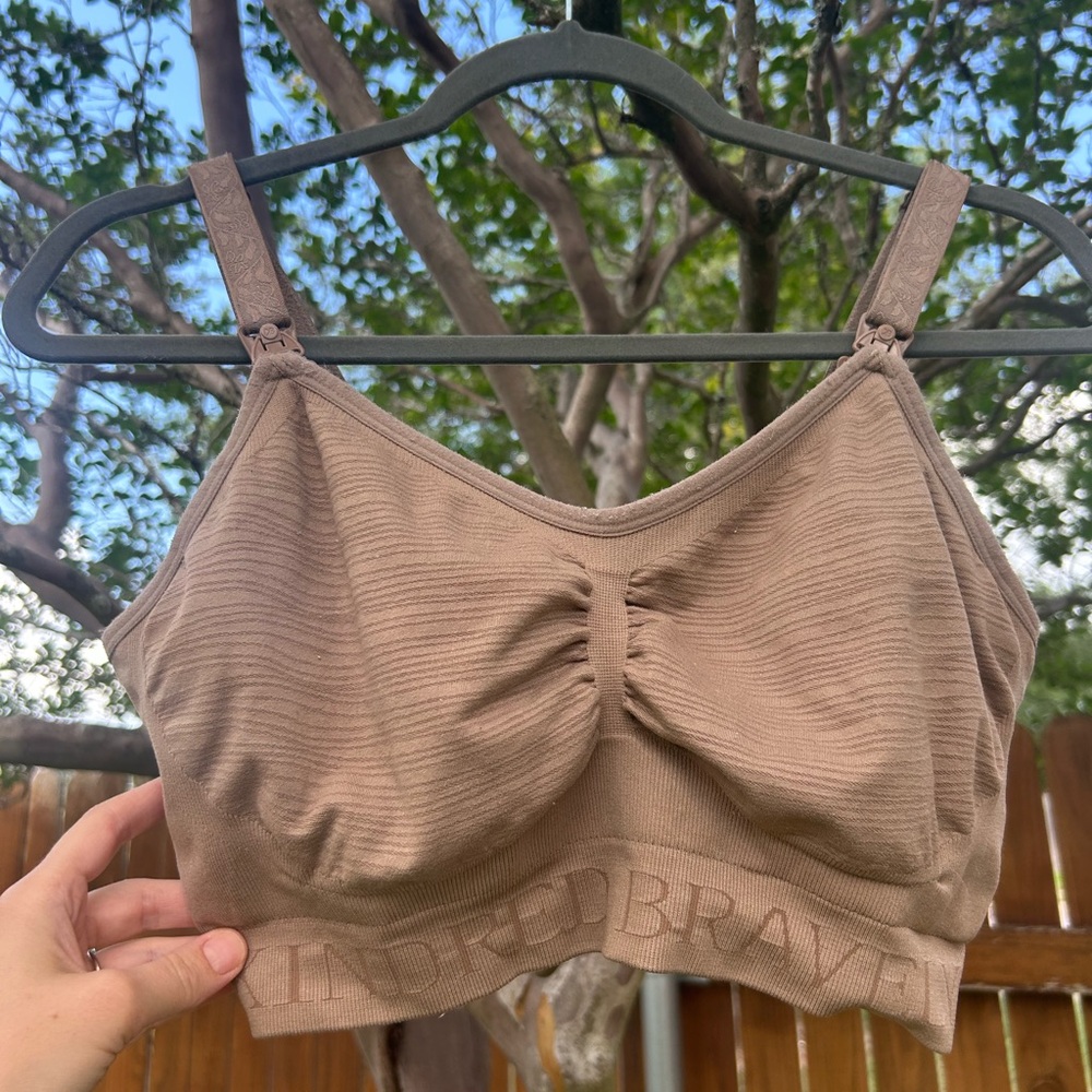 Brown Kindred Bravely Nursing Breastfeeding Pumping Medium Busty Wireless Bra